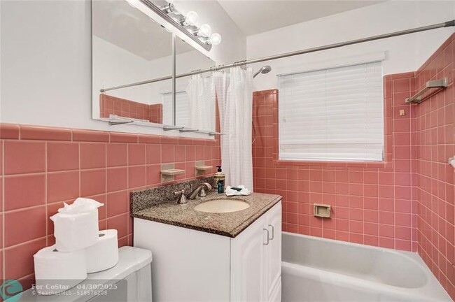 Building Photo - 3230 S Terra Mar Dr