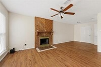 Building Photo - 401 N 7th St