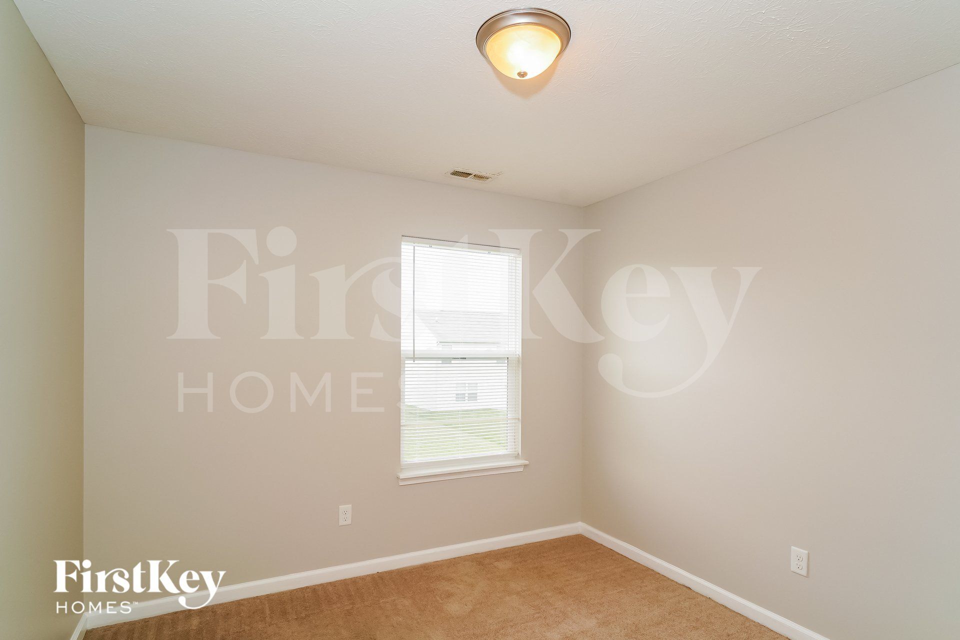 Building Photo - 8123 Fisher Bend Dr