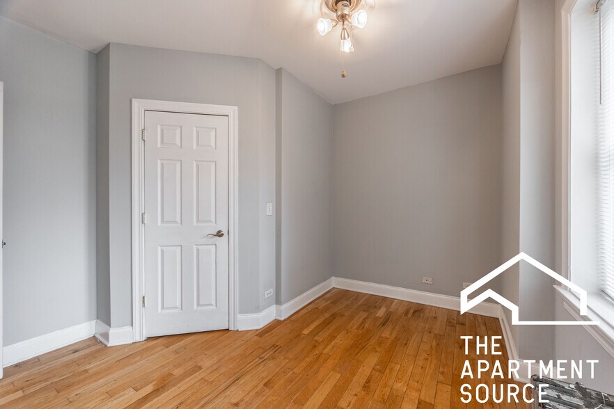 Building Photo - 4548 W George St