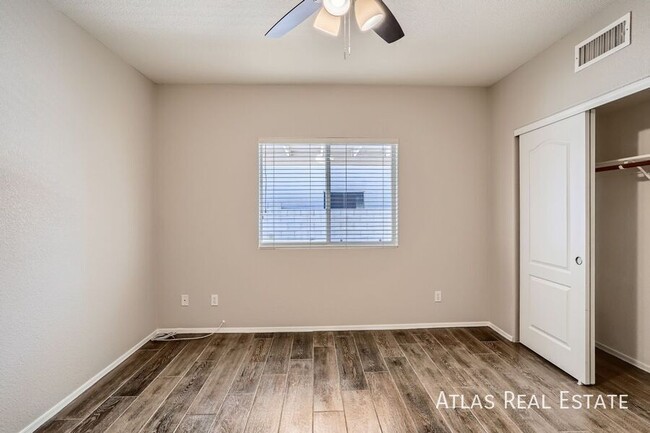 Building Photo - 8622 E Bullrider Pl