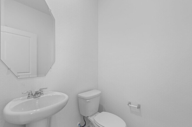 Building Photo - 24505 Red Hawthorn Trce