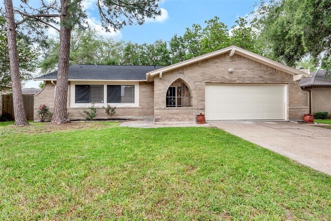 Primary Photo - 10618 Sageberry Dr