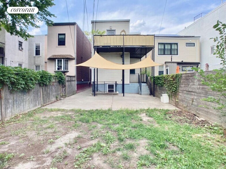 Building Photo - 314 Greenwood Ave