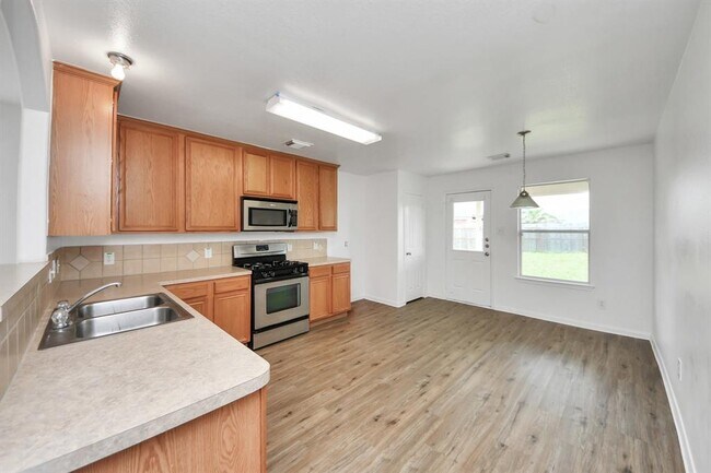 Building Photo - 9638 Brenthaven Springs Ln