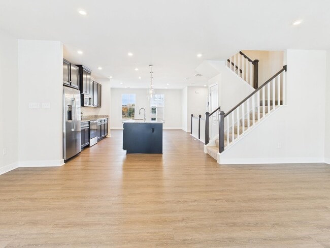 Building Photo - 2802 Calgary Ln