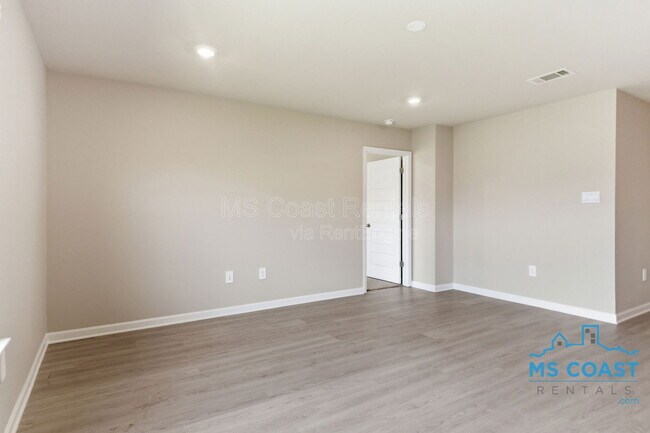 Building Photo - 15336 Leighwood Ln