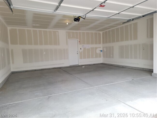 Building Photo - 1524 Maya Xing Ave