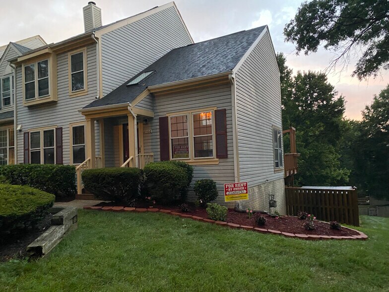 Primary Photo - 8160 Cliffview Ave