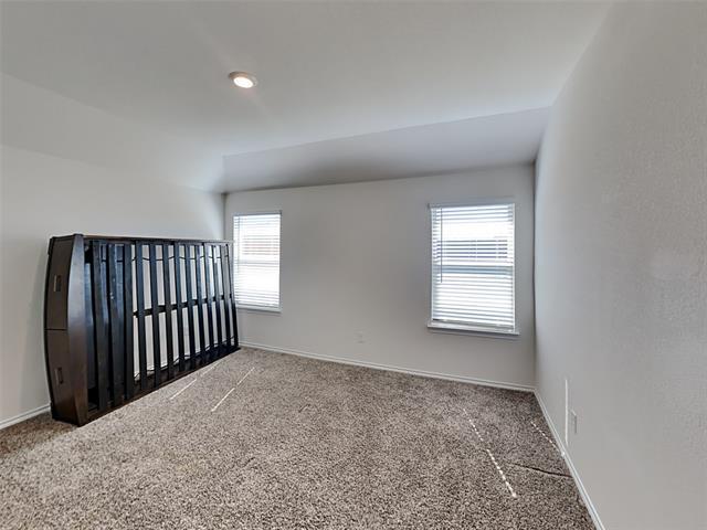 Building Photo - 724 Glover Dr