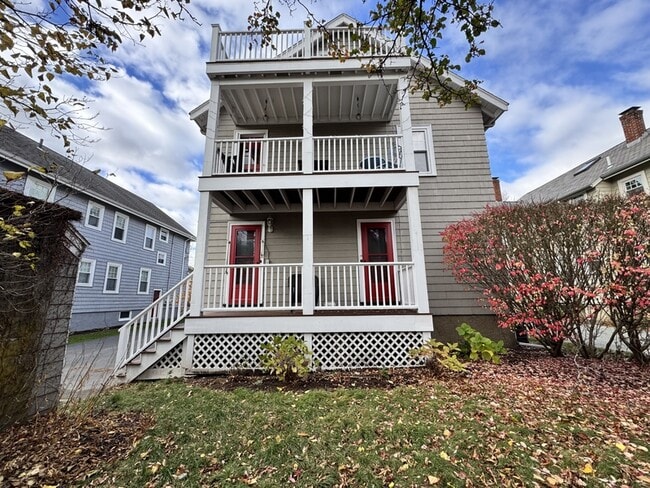 Building Photo - 17 Skahan Rd