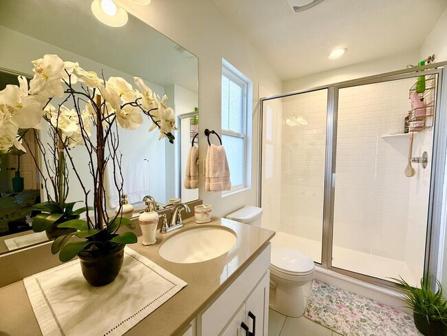 Building Photo - 6686 W Leander Dr