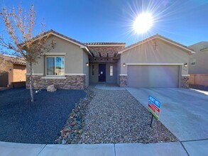 Building Photo - Recent Construction Luxury 4 Bedroom Home Available Near 528 / 550 in Rio Rancho!