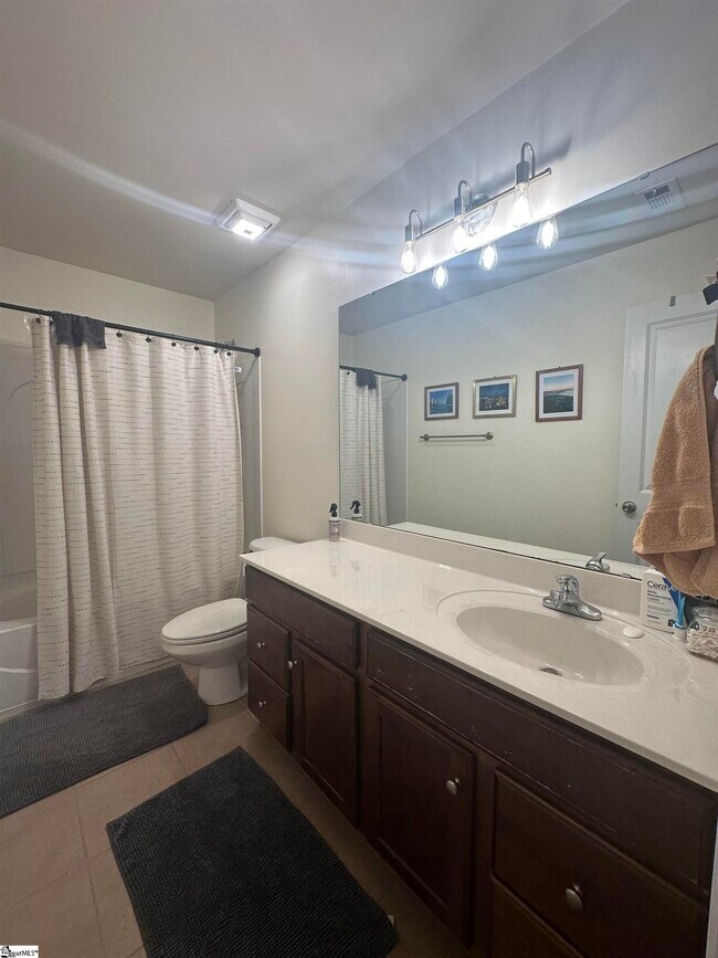 Building Photo - 200 Barbours Lane