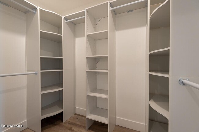 Building Photo - 3708 Capstan Cir