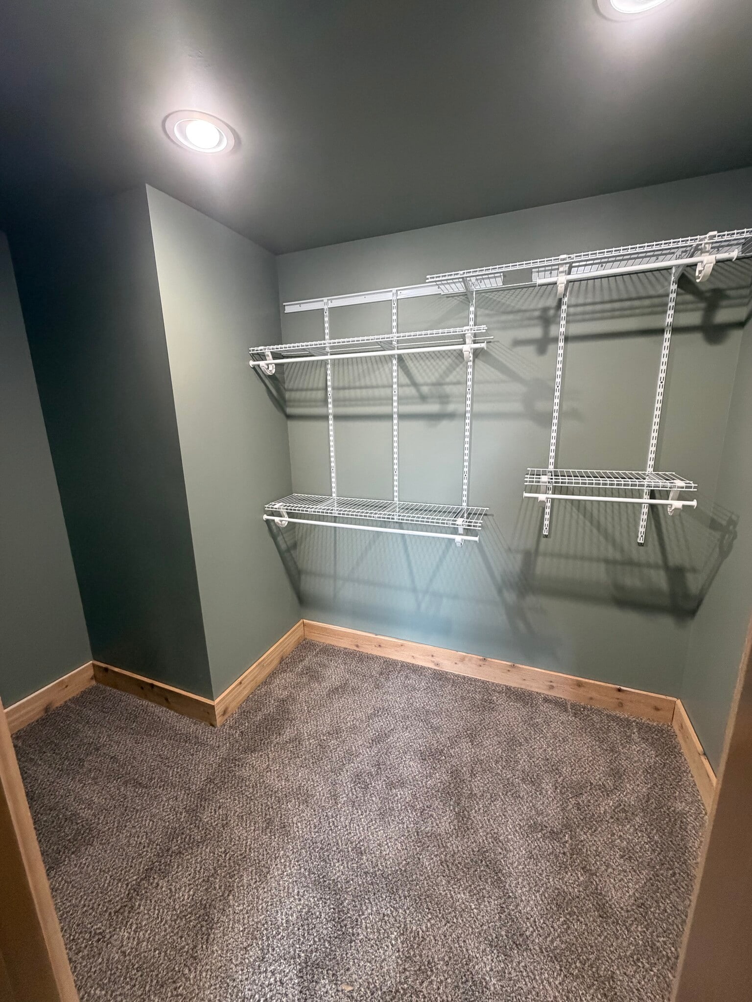 Unit B - 280 W Elm St