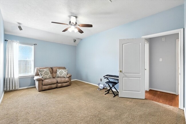 Building Photo - 16626 Bluefin St