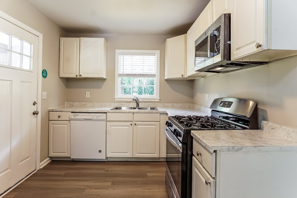 Building Photo - 941 Martinwood Cir