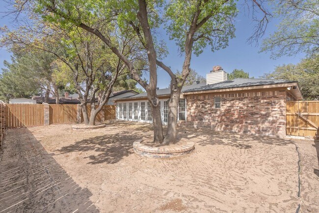 Building Photo - 4503 Westminister Dr