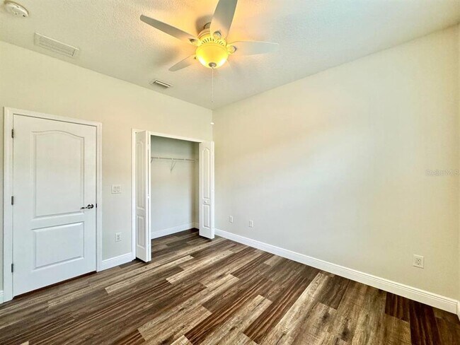 Building Photo - 11618 Ashton Field Ave