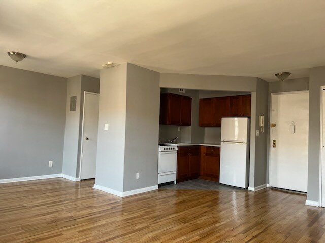 Building Photo - 83-96 118th St