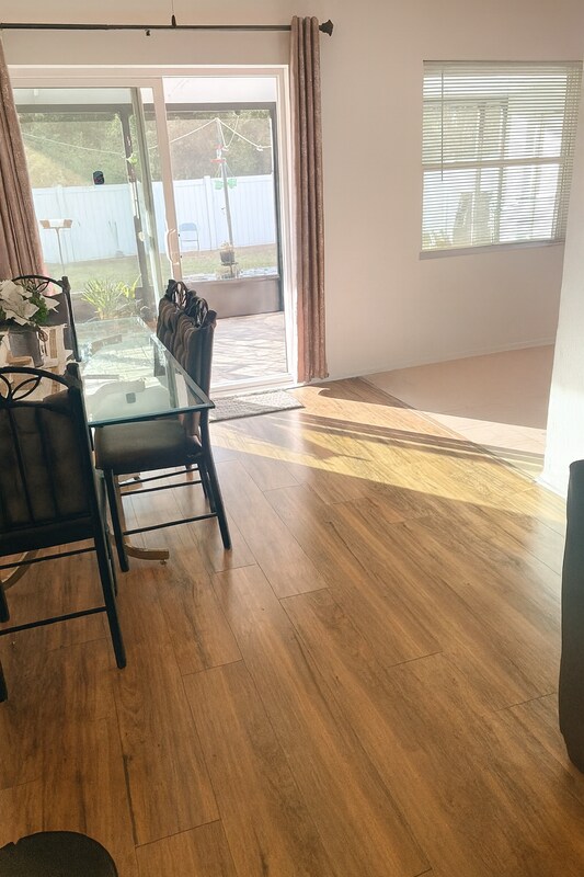 Building Photo - 1431 Thistledown Dr