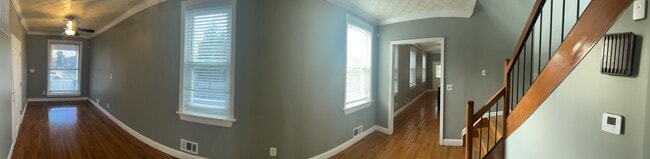 Primary Photo - 2246 W Fayette St