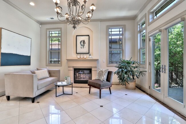 Building Photo - Saratoga 5 Bedrooms with Free Electricity from Solar System