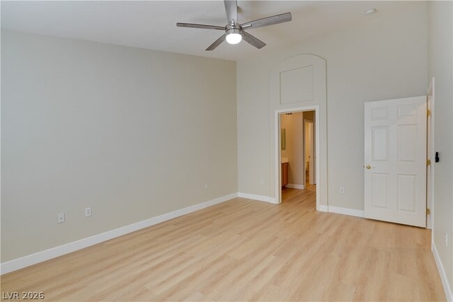 Building Photo - 11059 Ampus Pl