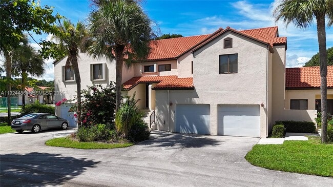 Building Photo - 20 Vía De Casas Sur