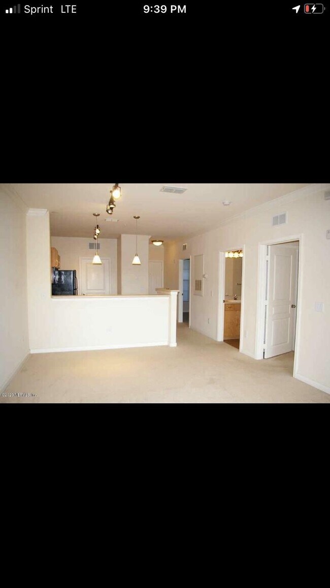 Building Photo - 8290 Gate Pkwy W