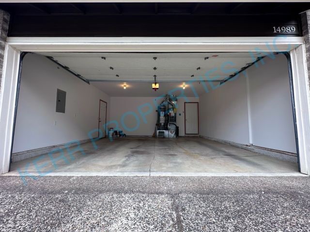 Building Photo - 14989 SE Sedona Dr