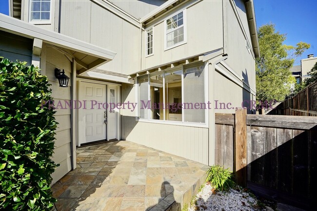 Building Photo - COMING SOON! Spinnaker Point Townhome on C...