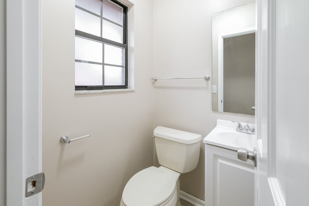 Building Photo - 1590 Rain Bird Ct