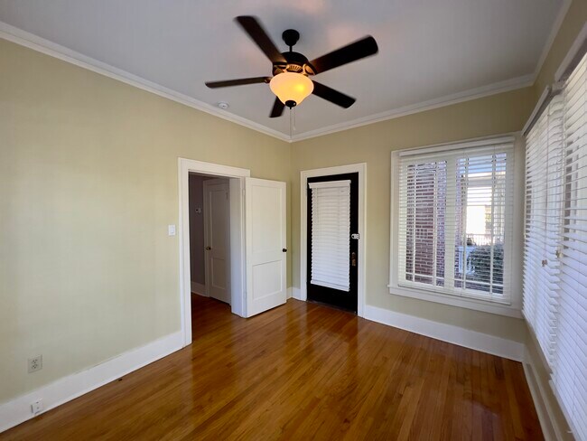 Building Photo - 620 Rock St