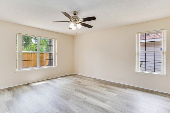 Building Photo - Welcome to this radiant and exquisite home...