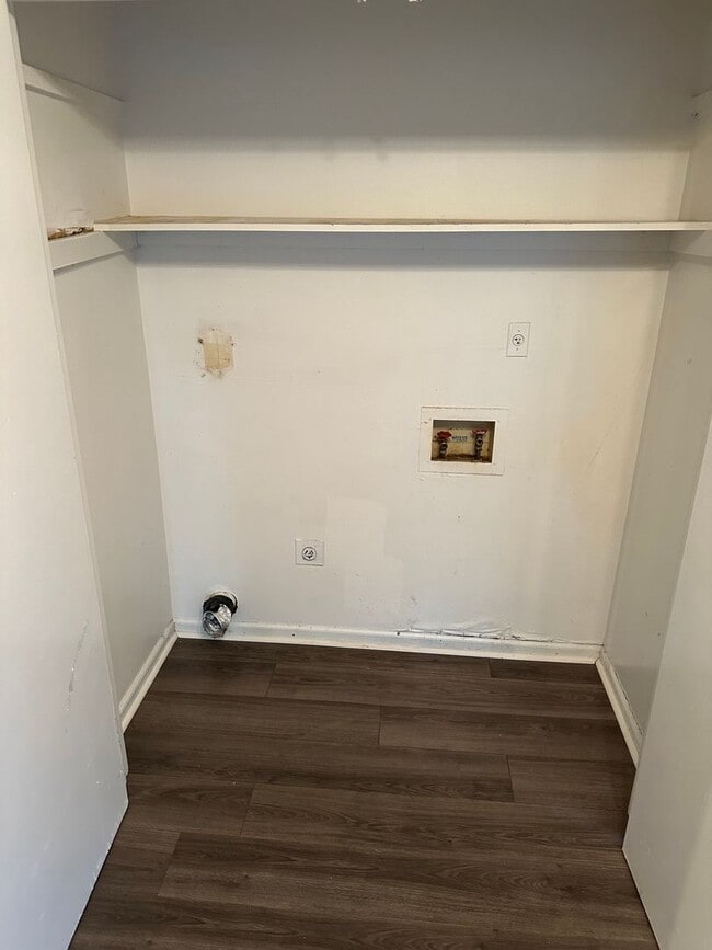 Building Photo - COMING SOON!!1816 Rapier Dr Horn Lake, MS 38637