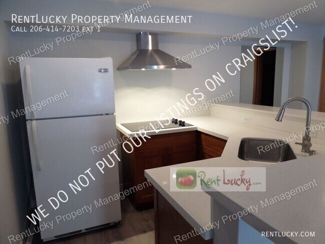 Building Photo - 5039 S 178th St