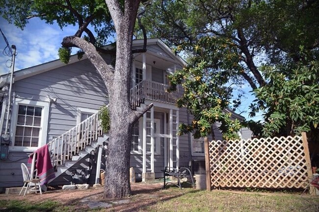 Building Photo - 2800 Salado St