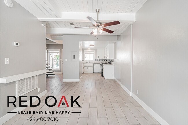 Primary Photo - 915 Paseo Grande