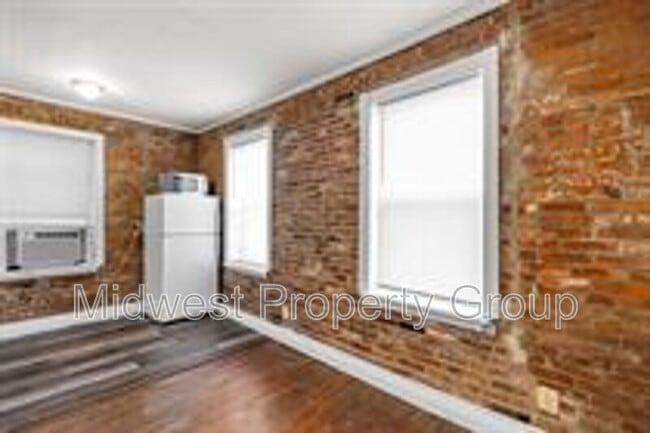 Building Photo - 1103 N 2nd St