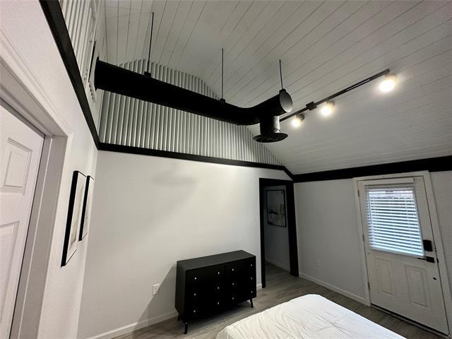 Building Photo - 3345 8th Ave