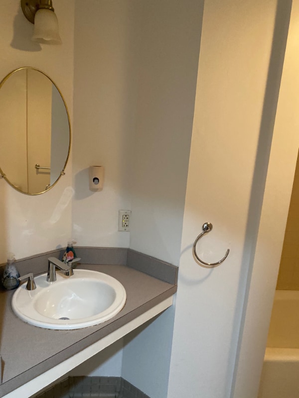 Building Photo - 534 Commonwealth Ave