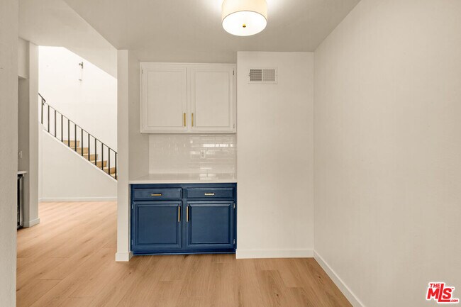 Building Photo - 1566 Michael Ln