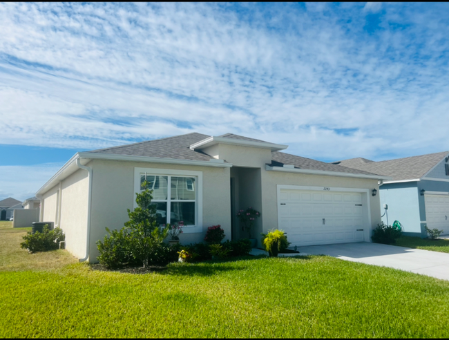 Building Photo - 2243 Tay Wes Dr