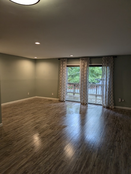 Building Photo - 116 Ridge Trail