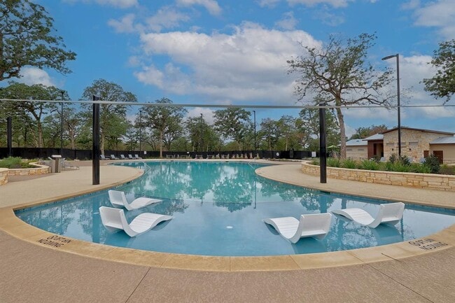 Building Photo - 358 San Juan Trl