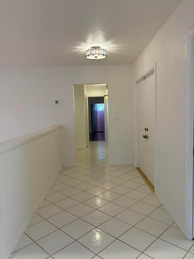 Building Photo - 21435 Campo Allegro Dr