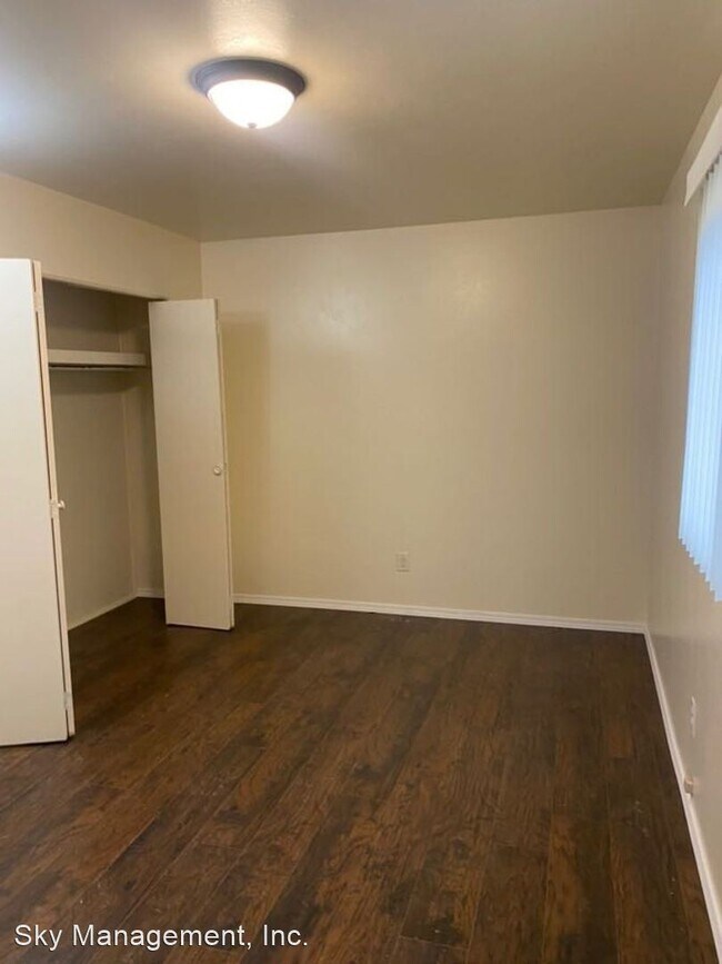 Building Photo - 3 br, 2 bath House - 10401 Britt Ct. NE