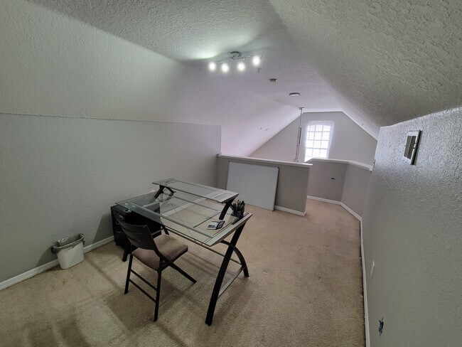 Building Photo - The Condo